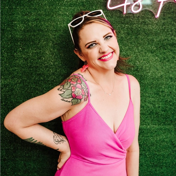 Meet your Posher, April - Picture 4 of 10